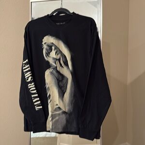 Taylor Swift Eras Tour Tee XL.  Never worn